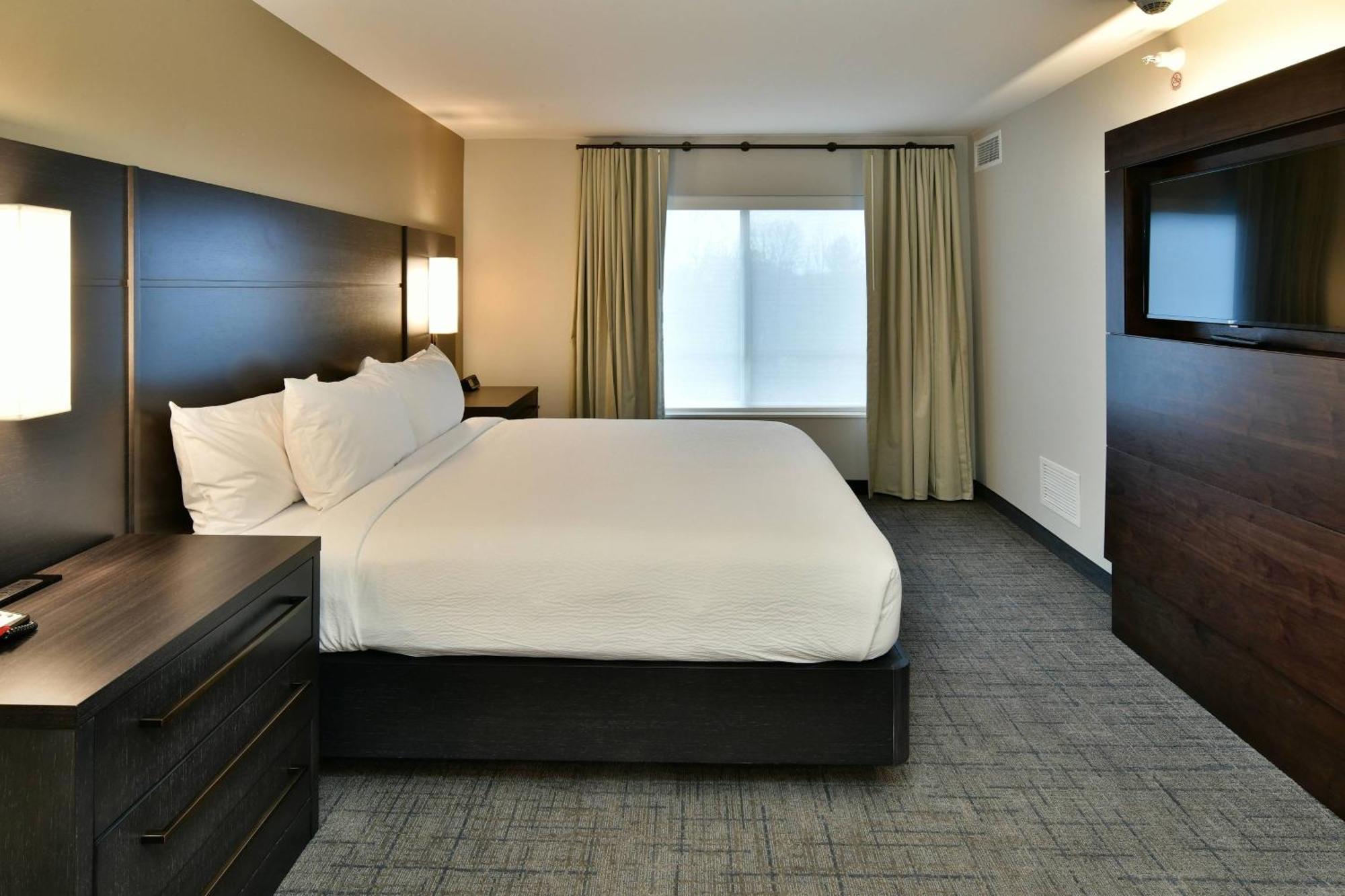 Residence Inn By Marriott Eau Claire Exterior photo